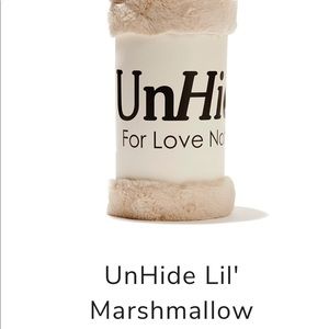 UnHide Lil’ Marshmallow Faux Blanket